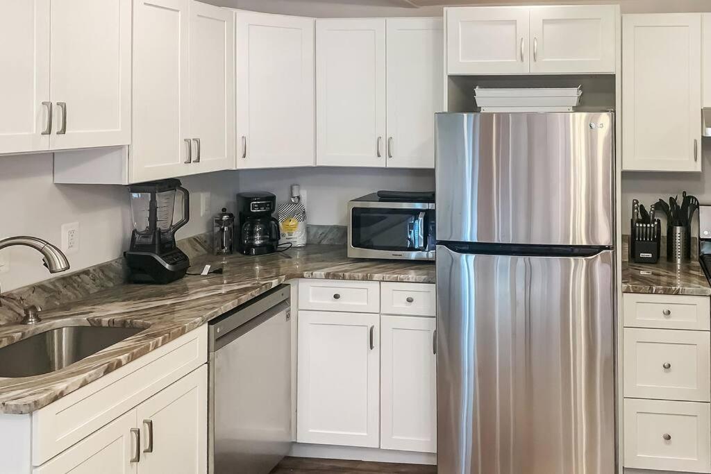 Апартаменты Cozy Modern Apt In The Heart Of Fells Point! Балтимор Экстерьер фото