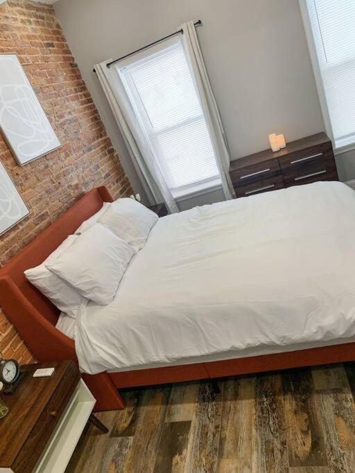 Апартаменты Cozy Modern Apt In The Heart Of Fells Point! Балтимор Экстерьер фото